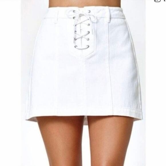 Kendall + Kylie White Denim Skirt XS/23 - Picture 1 of 5